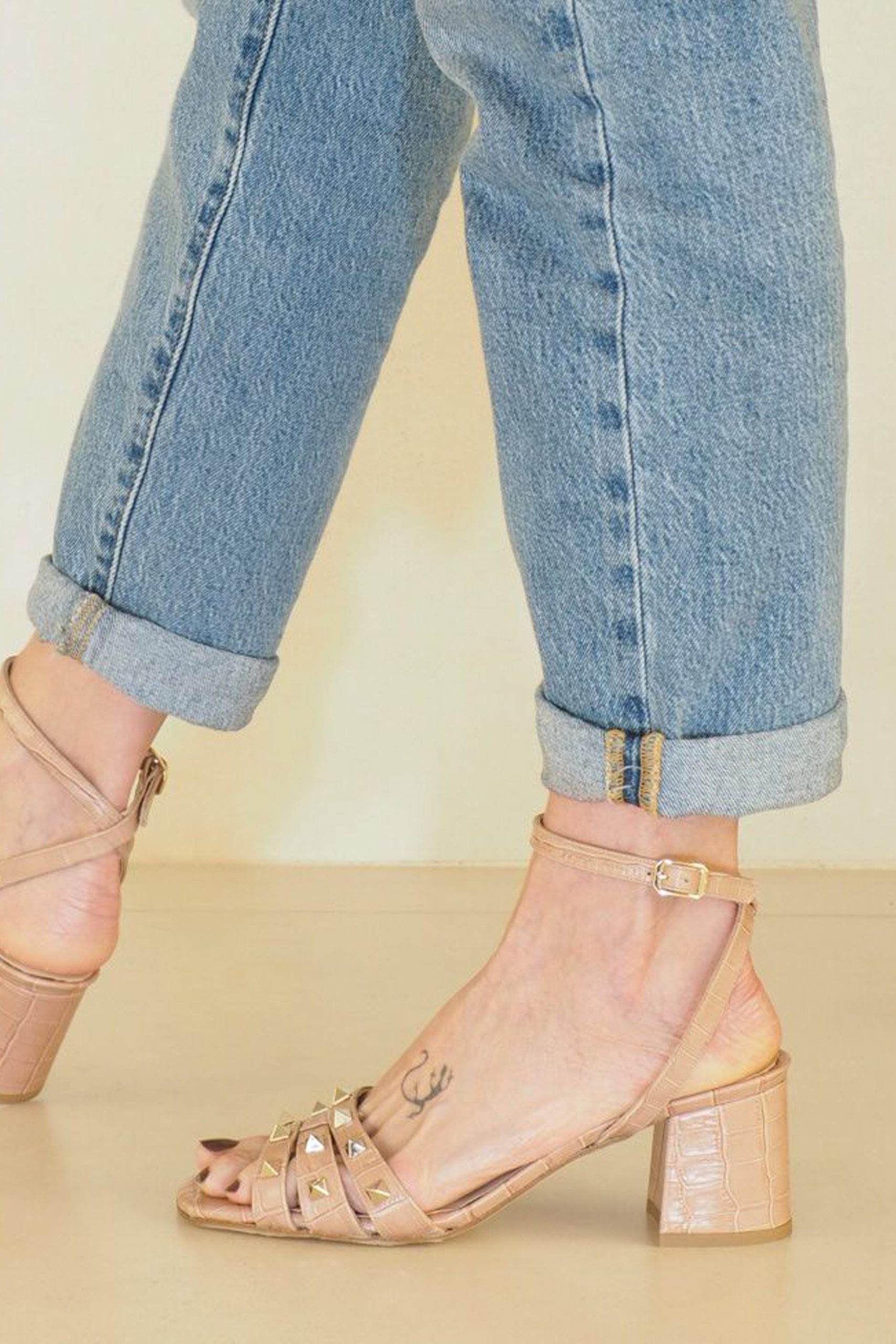 sandaliarabattacnude1