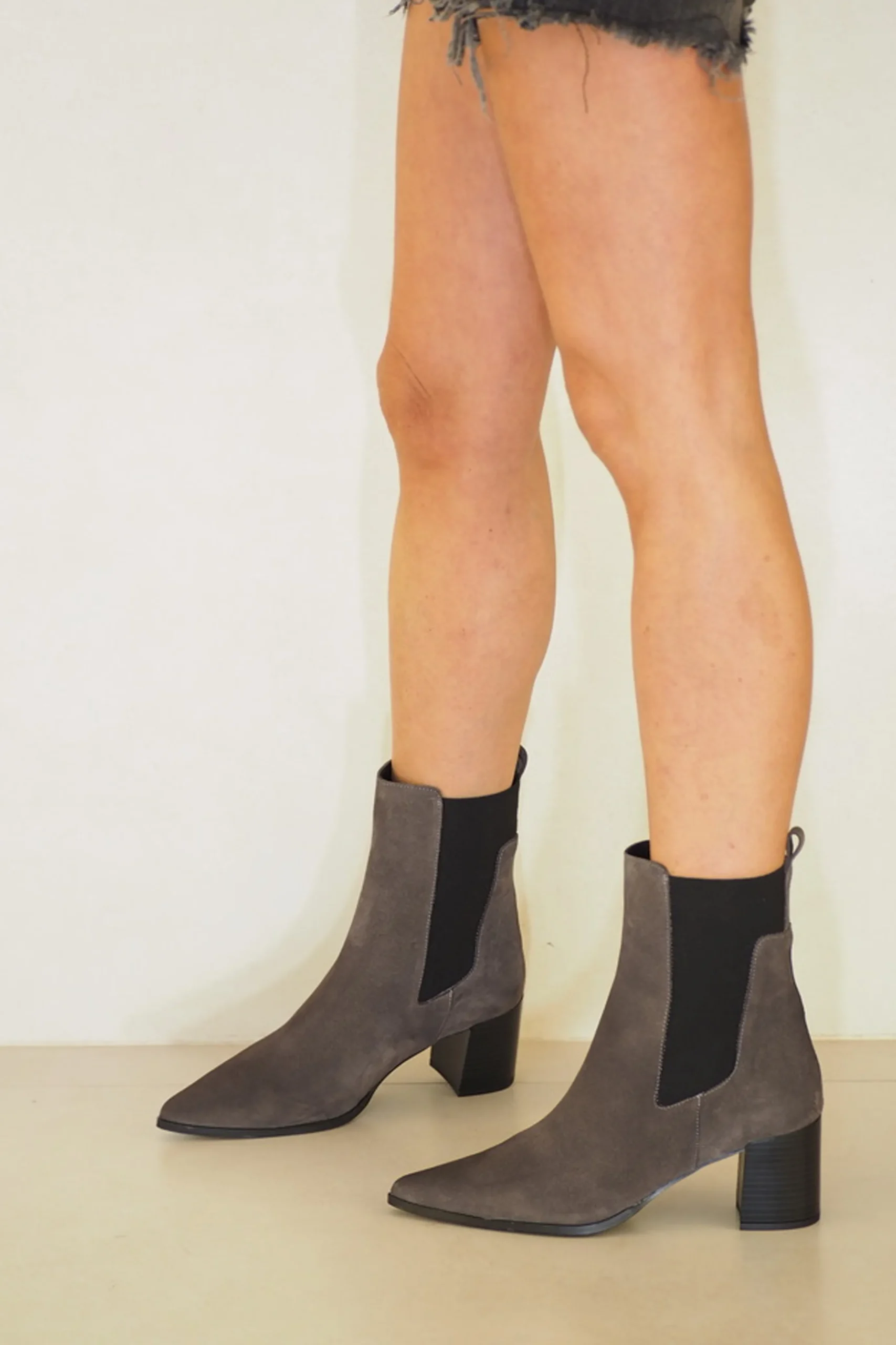 Botin Charlie Gris